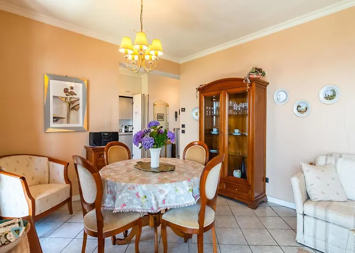 펜션 In Near Maggiore 베르바니아