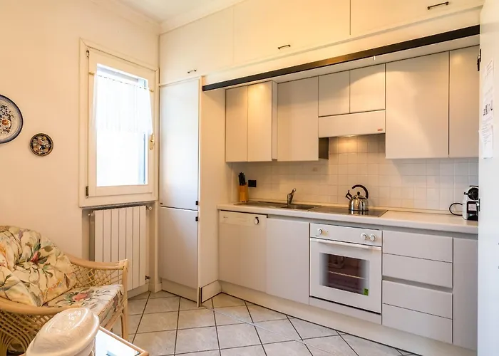 펜션 In Near Maggiore 베르바니아